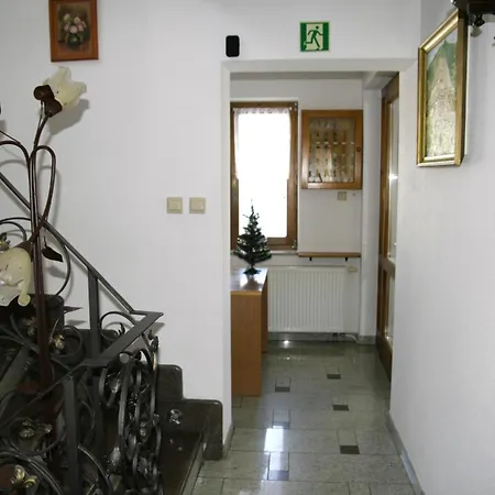 Wyspa Ciszy - Agroturystyka, Nieopodal Czorsztyna, I Kluszkowce Nad Zalewem Czorsztynskim Maniowy